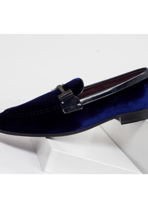 Velvet Chain Loafers 5