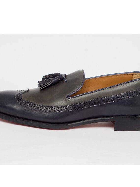 Tassel Loafers - 007