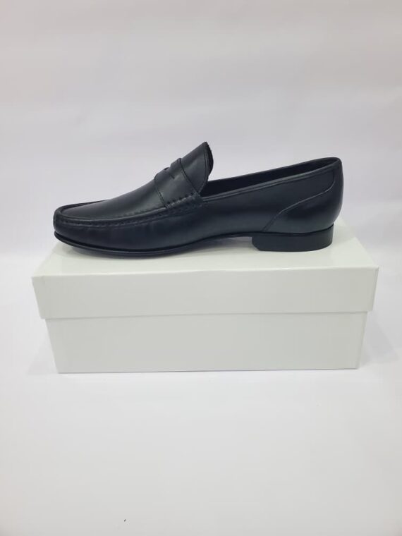 Plain Loafers