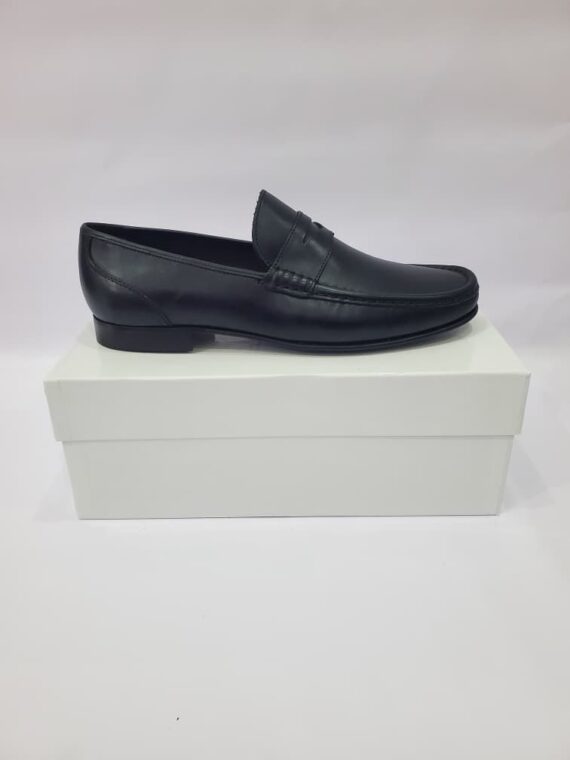 Plain Loafers