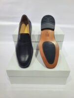 Plain Shoes